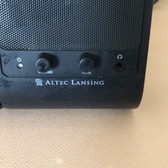 🔊 Altec Lansing Powered Audio System speakers - Picture 2 of 5